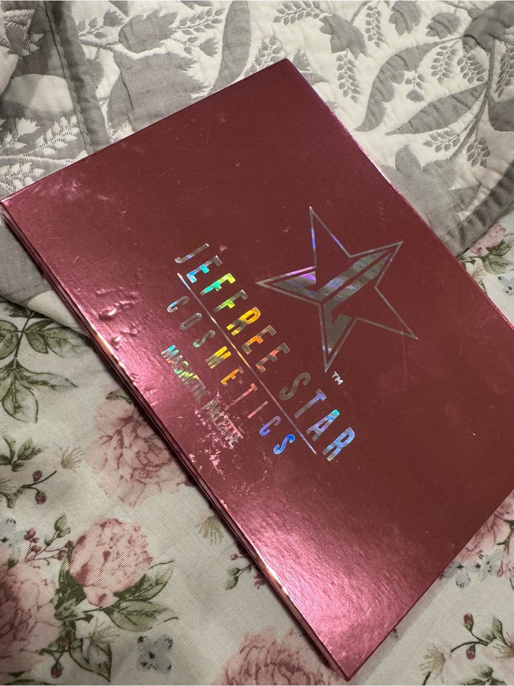 Jeffree Star Cosmetics Pink Metallic Magnetic Eyeshadow Palette